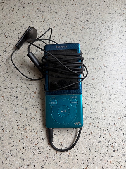 Product image 1 of 4