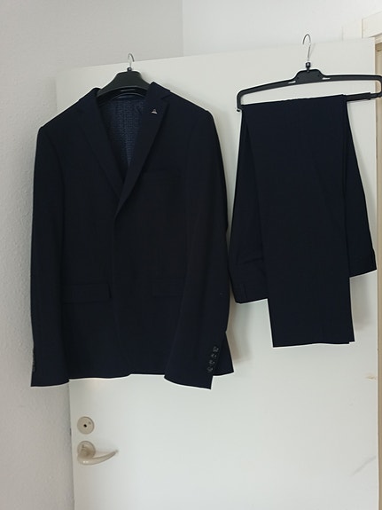 Product image 1 of 7