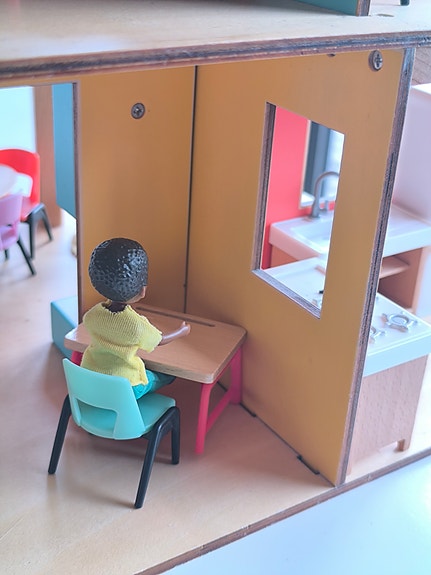 Product image 3 of 9