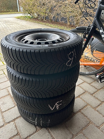 Product image 1 of 4