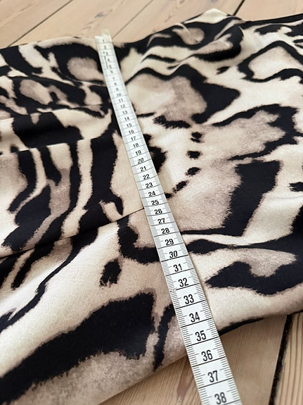 Product image 12 of 12