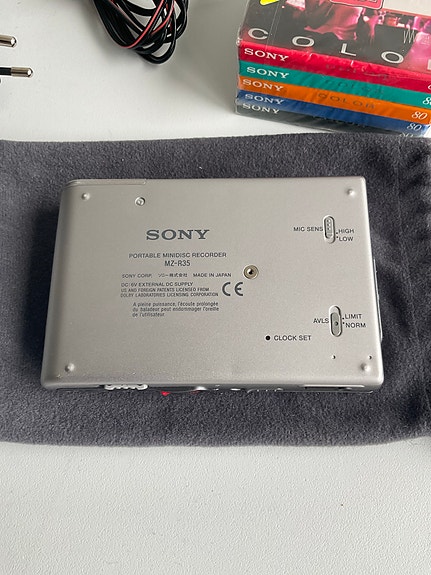 Product image 7 of 8