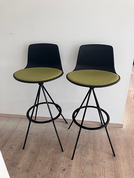 Product image 1 of 8