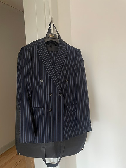 Product image 1 of 10