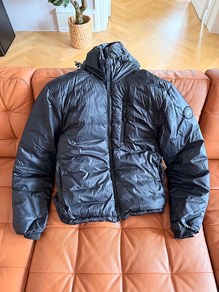 Product image 1 of 8