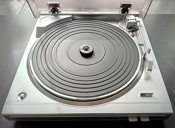 Product image 1 of 4