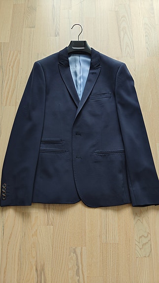 Product image 1 of 6