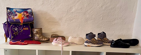 Product image 1 of 7