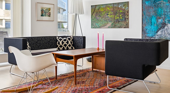 Product image 1 of 9