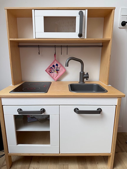 Product image 1 of 9