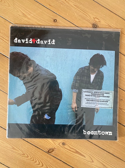 Product image 1 of 2