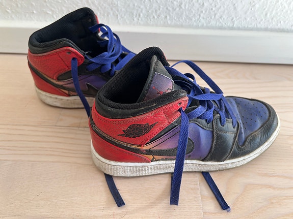 Product image 1 of 6