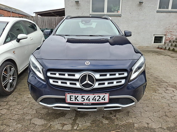 Mercedes GLA200