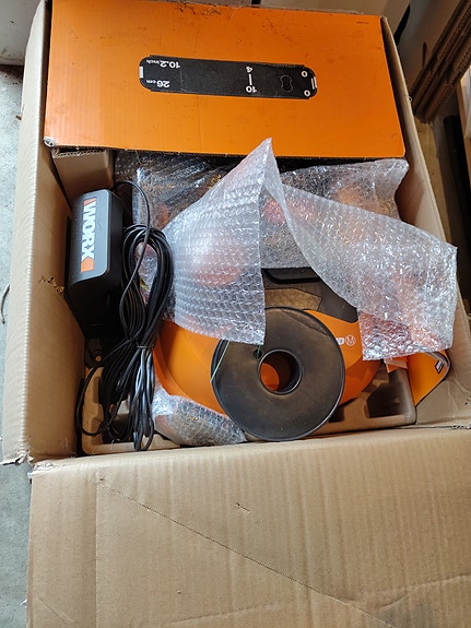 Product image 1 of 2