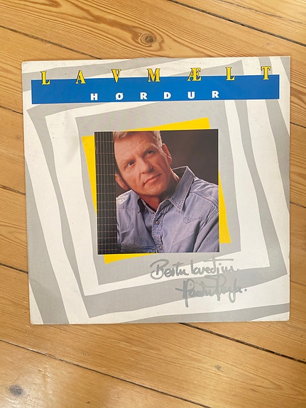 Product image 1 of 2