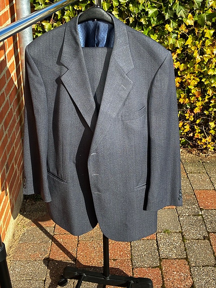 Product image 1 of 8