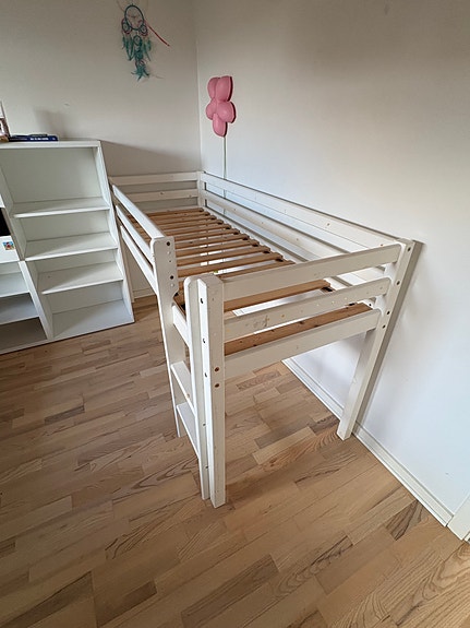 Product image 1 of 9