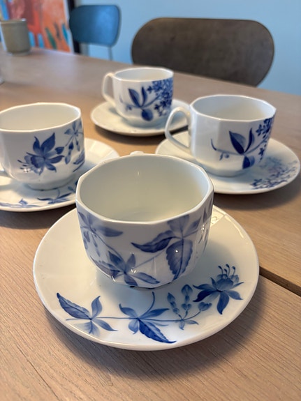 Product image 1 of 4