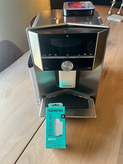 Product image 1 of 6