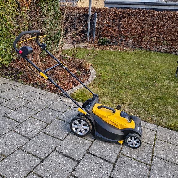 Product image 1 of 5