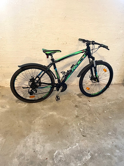 Product image 1 of 3