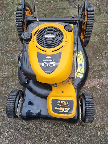 Product image 1 of 2