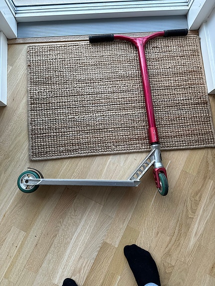 Product image 1 of 5