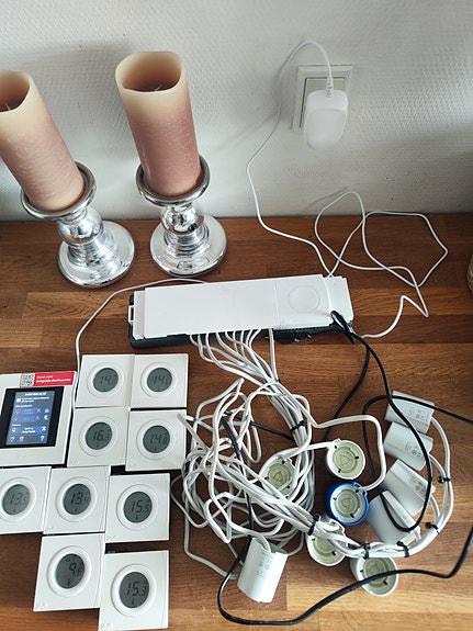 Product image 1 of 6