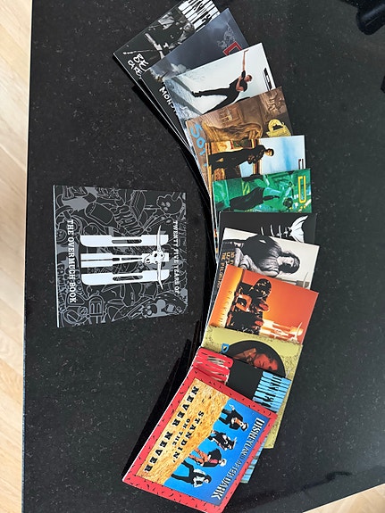 Product image 1 of 2