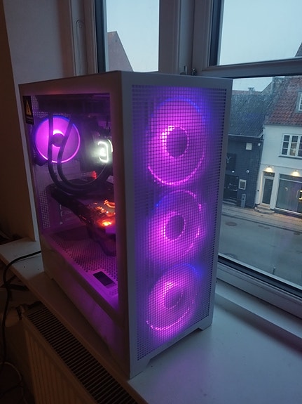 Product image 1 of 10