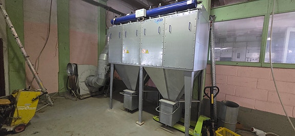 Product image 1 of 9