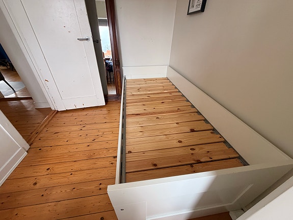 Product image 1 of 7