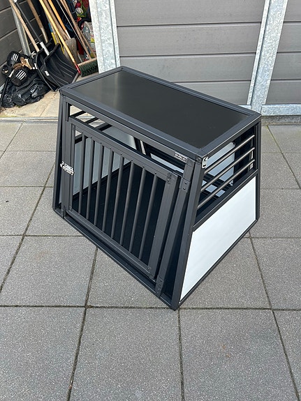 Product image 1 of 6