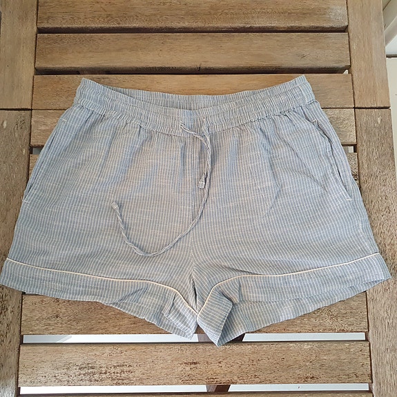 Product image 14 of 17