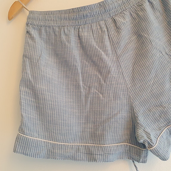 Product image 11 of 17