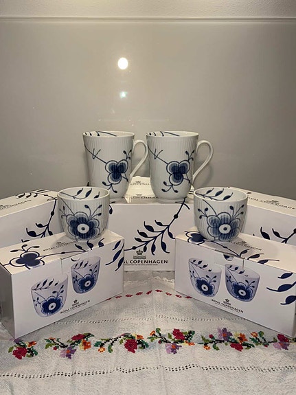 Product image 1 of 3