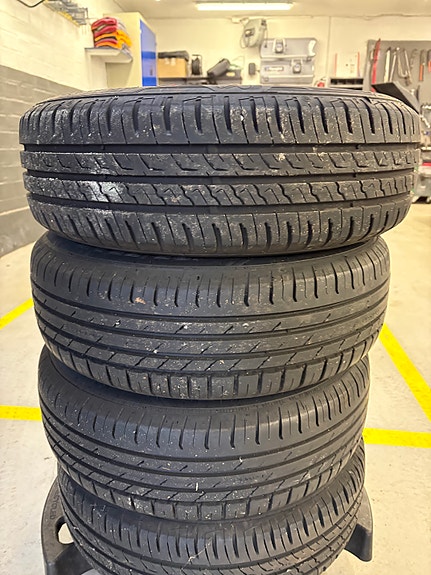 Product image 1 of 6