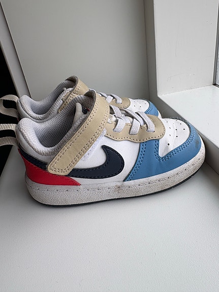 Product image 1 of 4