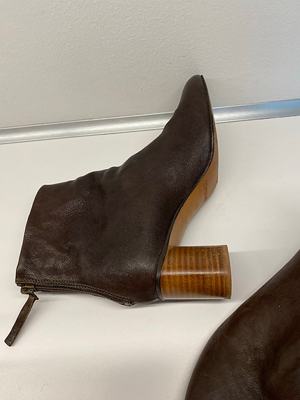 Product image 12 of 13
