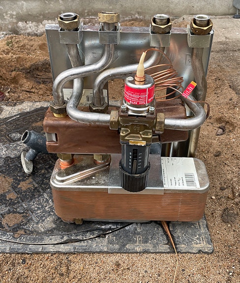 Product image 1 of 2