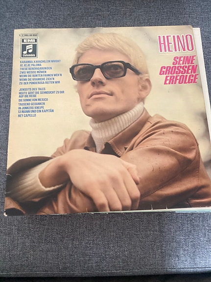 Product image 1 of 2