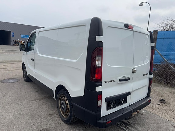 Renault Trafic T27
