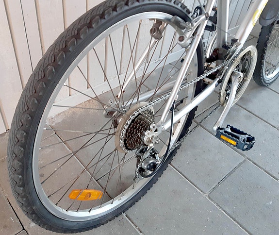 Product image 5 of 6