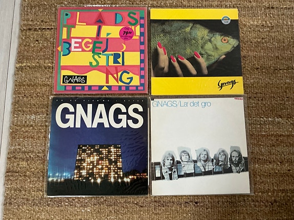 Product image 1 of 2