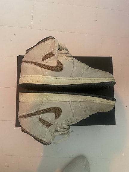 Product image 1 of 7