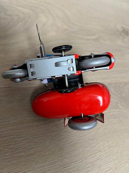 Product image 4 of 6