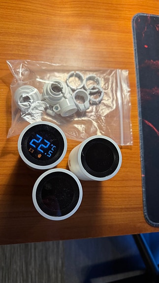 Product image 1 of 2