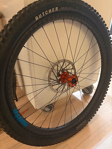 Product image 1 of 4