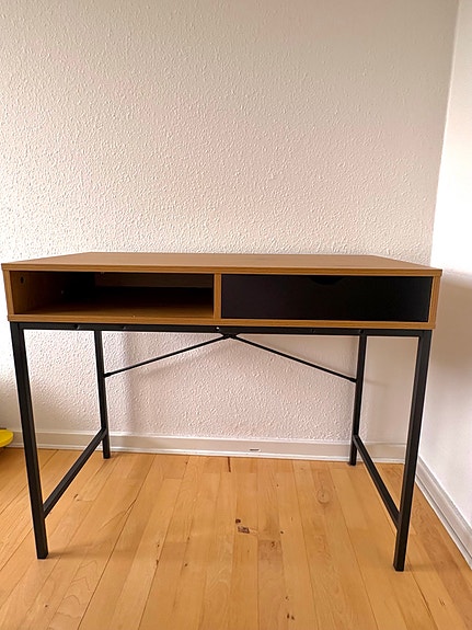 Product image 1 of 4