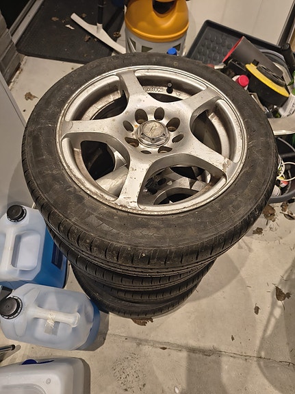 Product image 1 of 6